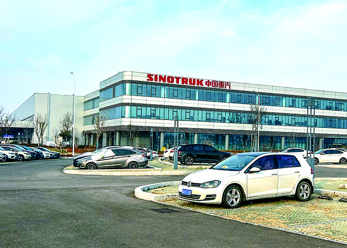 濟(jì)南重汽萊蕪焊裝車(chē)間01